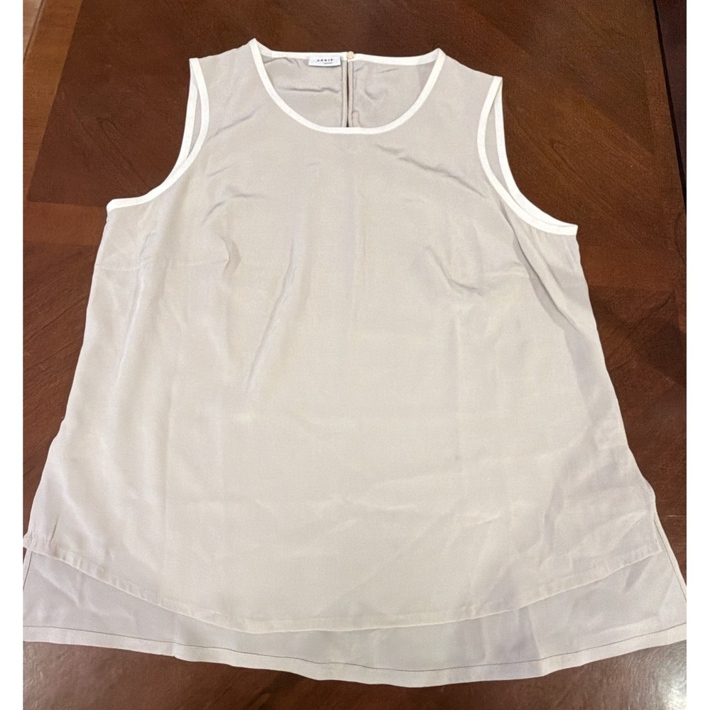AKRIS Punto Silk Light Grey Sleeveless Blouse Top sz 14